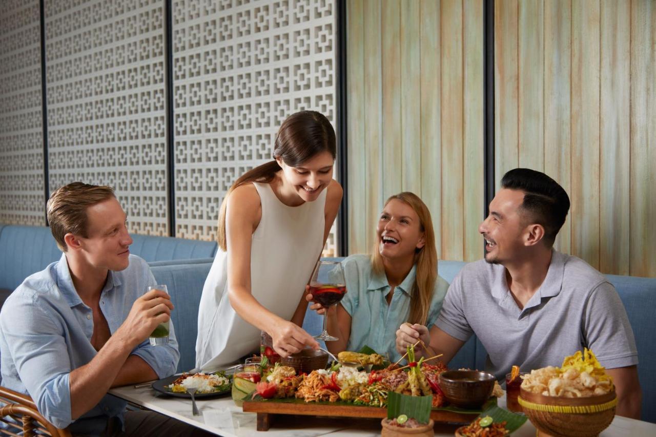 Sheraton Bali Kuta Resort Εξωτερικό φωτογραφία A restaurant in Dubai