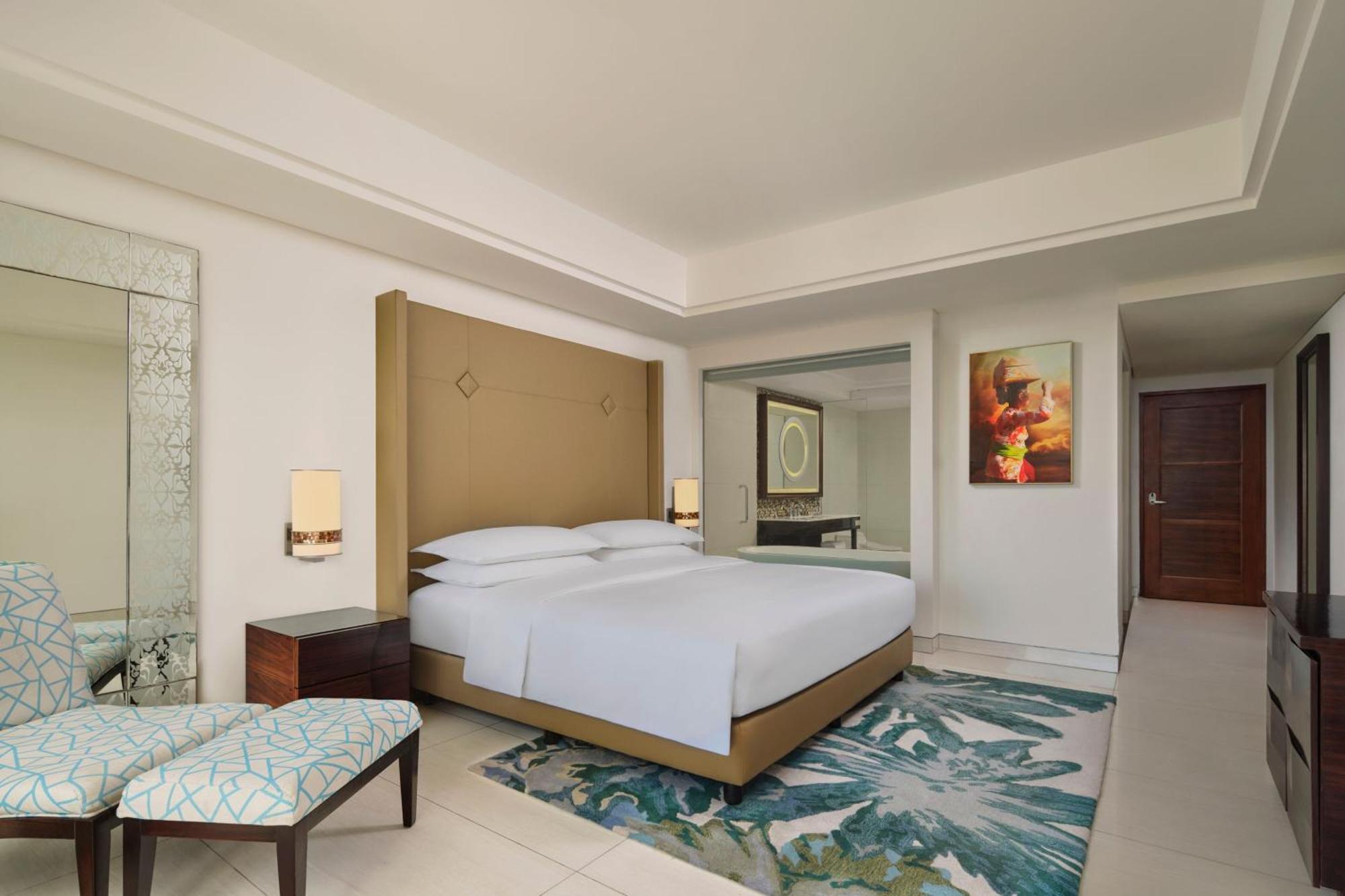 Sheraton Bali Kuta Resort Εξωτερικό φωτογραφία A bedroom at the hotel